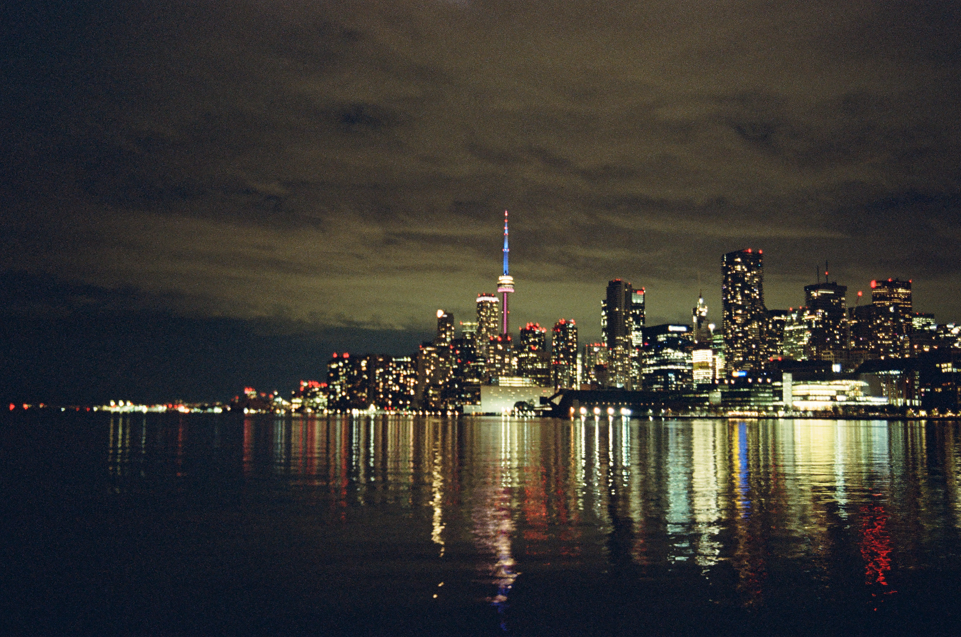 Toronto skyline at night